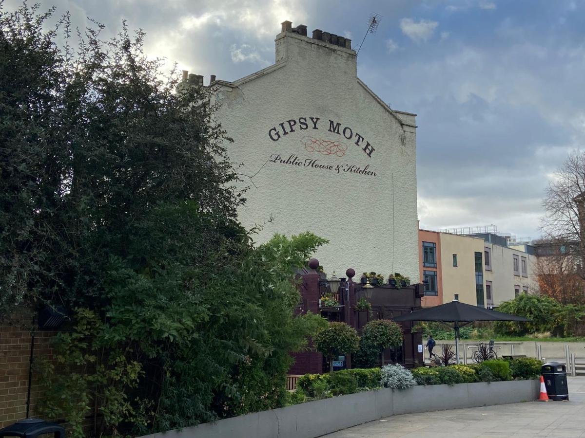 Appartamento 2-bedroom Flat In Cutty-sark, Greenwich ! Londra