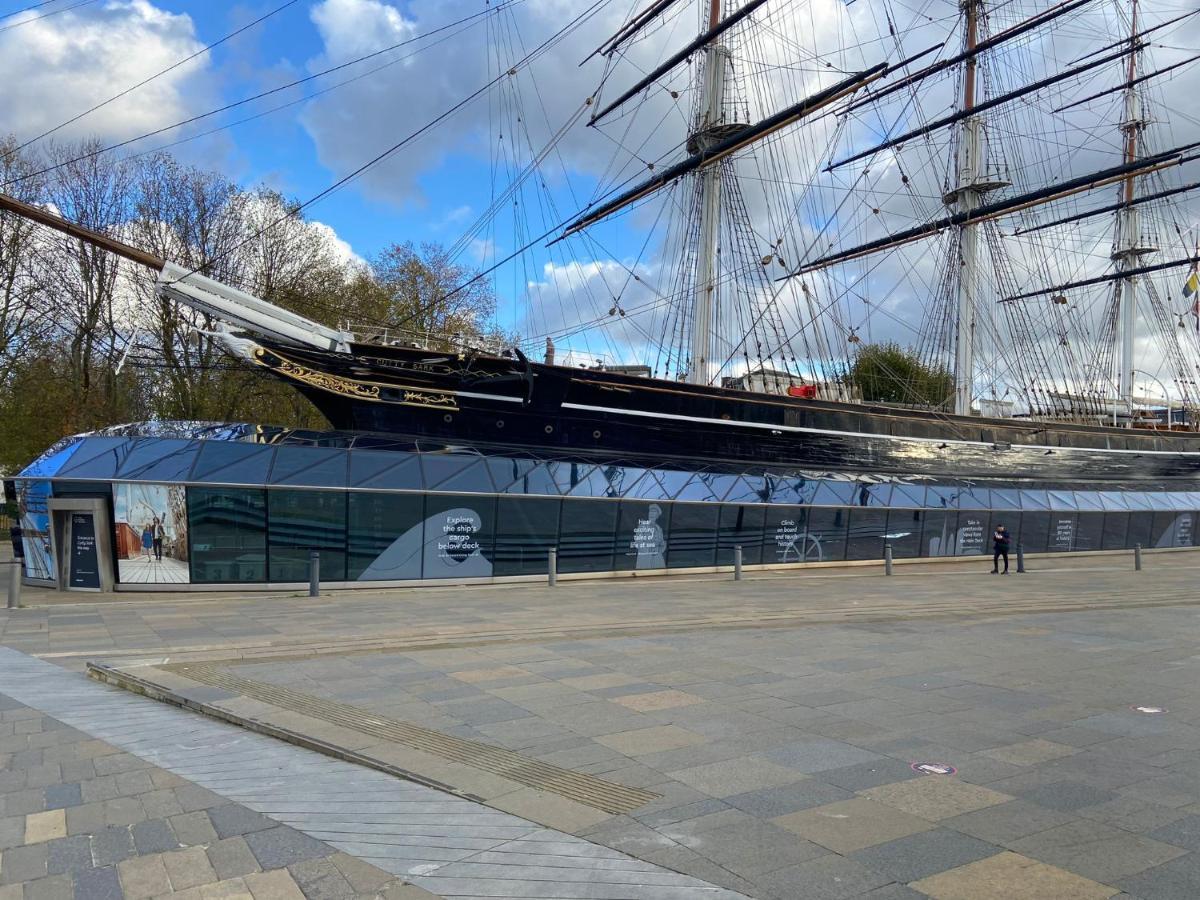 2-bedroom Flat In Cutty-sark, Greenwich ! * Londra